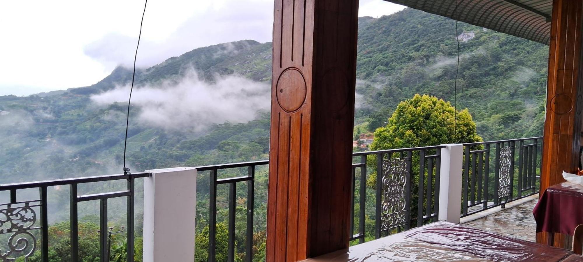 Handapanfall Holiday Resort Rakwana Buitenkant foto